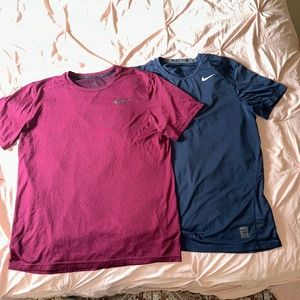 Bundle of 2 Nike tees